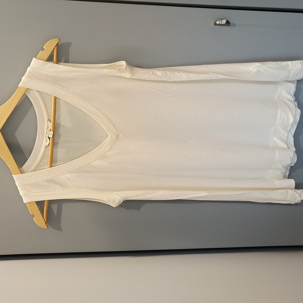 Liverpool Sleeveless Top size Small